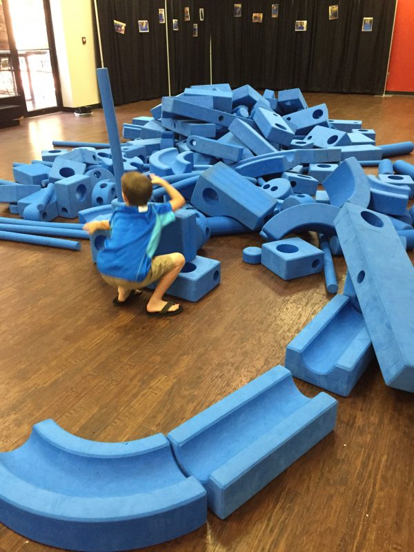 Imagination Place in Gadsden, Alabama is a fun hands-on children's museum. A place to let their imagination run wild. A place where they can be the boss. They can be a cashier, a banker, a construction worker, a mailman, a doctor or nurse. A great place to have fun while learning. #FamilyTravel #homeschool