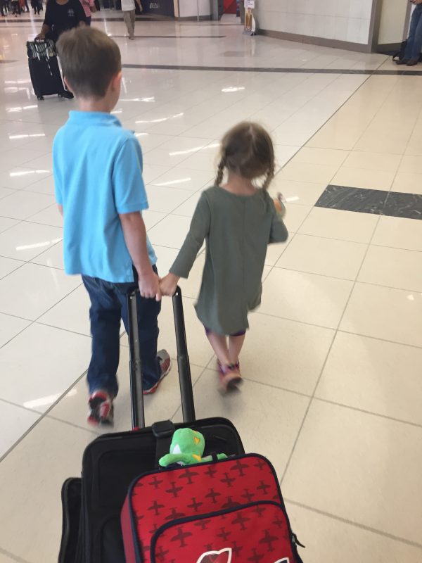 Packing a carry-on bag for your kids will vary wildly depending on their age. What to pack in your kid's carry-on. #familytravel