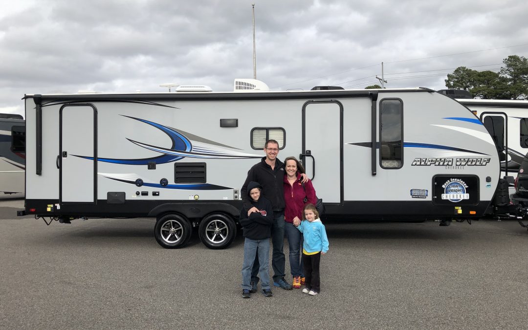 “What are you thinking” How We Decided To A Become Full-Time RV Family