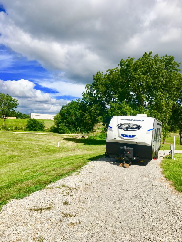A Country Charm RV park in Hamilton Missouri